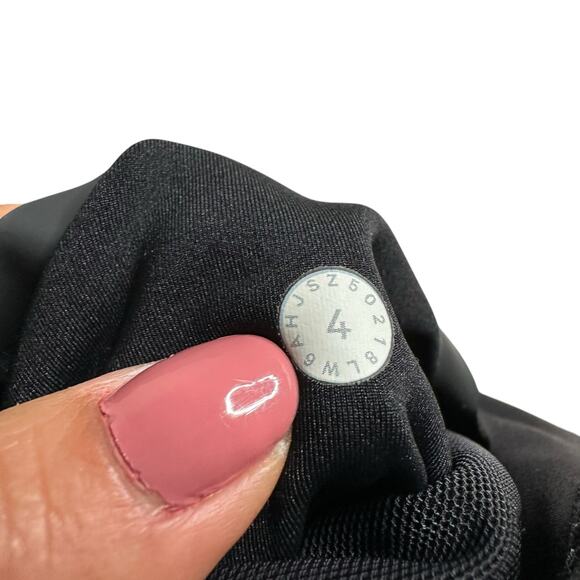 LULULEMON In Movement Crop Everlux 19" Black Cropped Leggings Women's Size 4 - Picture 7 of 9